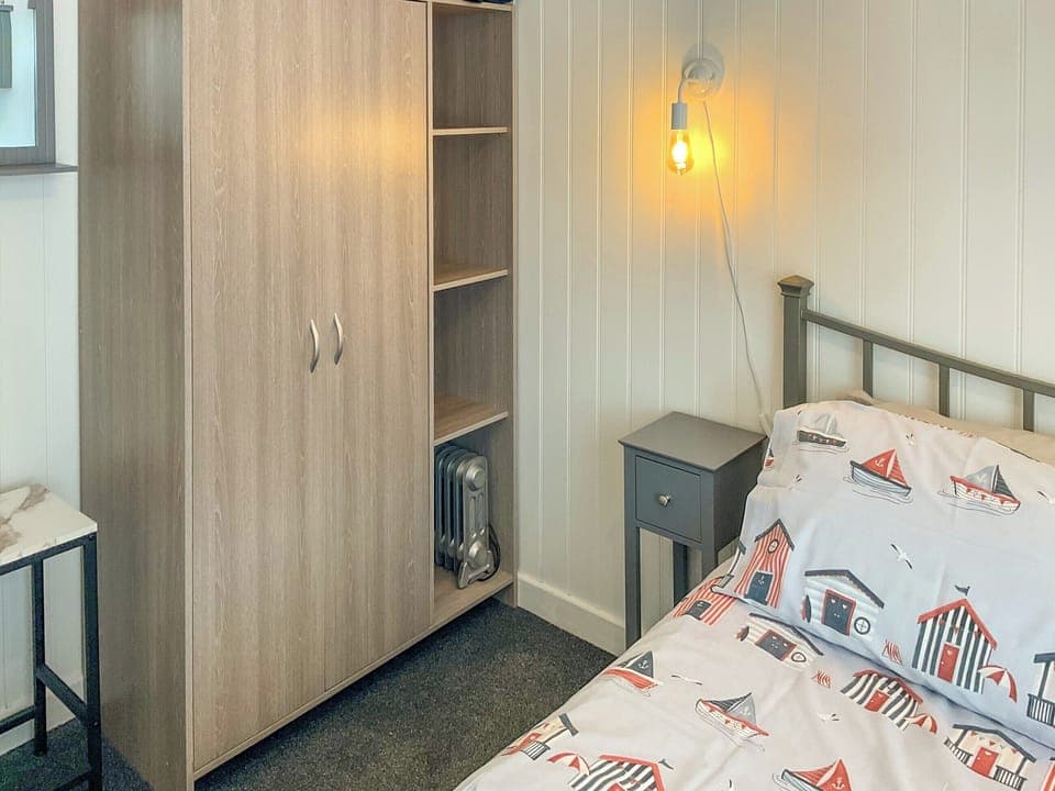 Double bedroom | Pebbles - The Woodlands Roch, Roch, near Haverfordwest