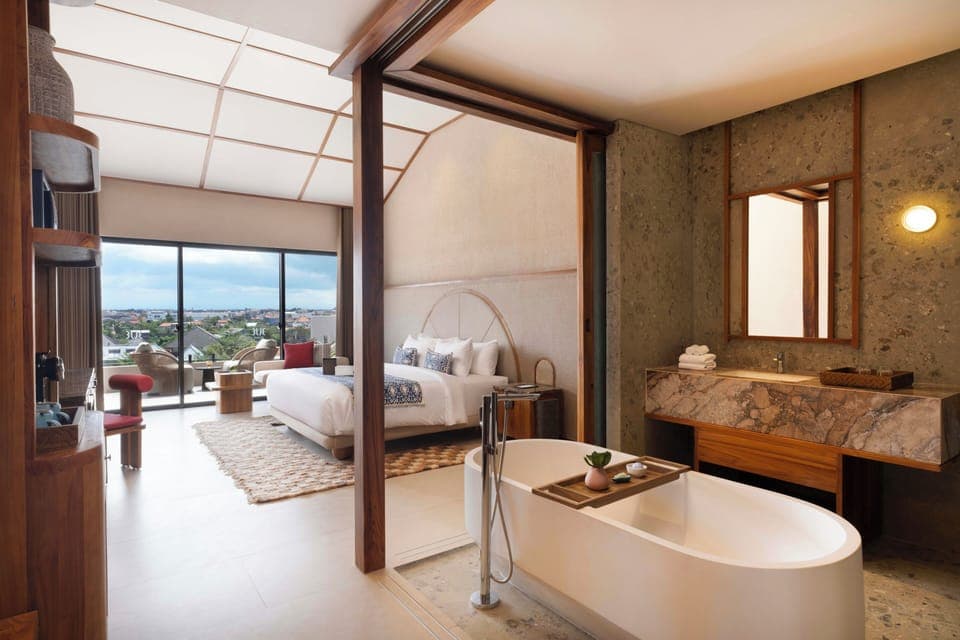 Suite (Sky) | Bathroom | Shower, rainfall showerhead, free toiletries, hair dryer