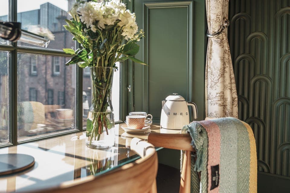 Executive Suite | Premium bedding, in-room safe, individually decorated