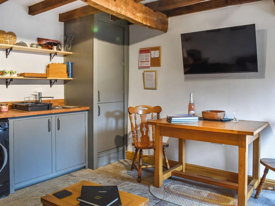 Kitchen/diner | Aisgill Farm Stable - Aisgill Farm, Aisgill, near Kirkby Stephen