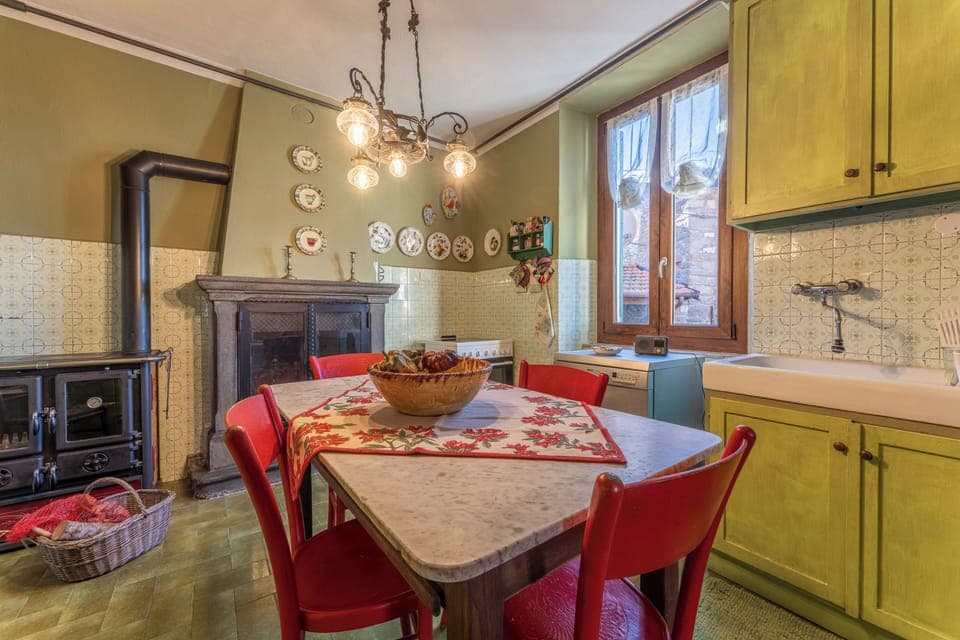 Villa, Balcony, Hill View | Private kitchen | Full-size fridge, microwave, oven, stovetop