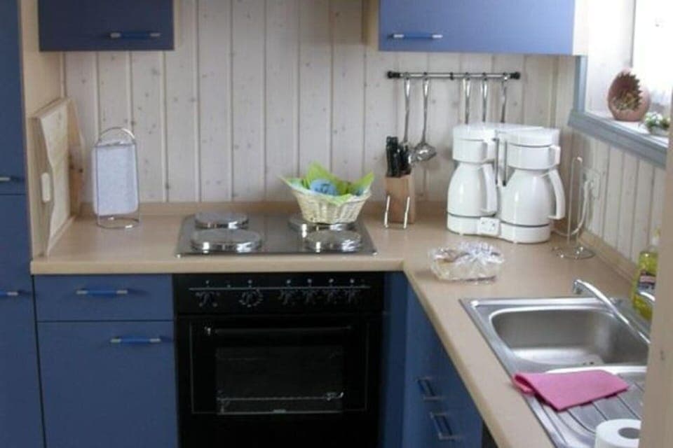 House | Private kitchen | Electric kettle, toaster