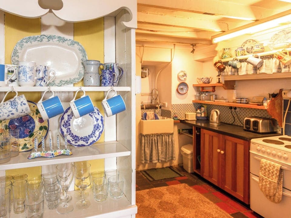 Kitchen | Blue - Coastal Path Cottages, Trefor