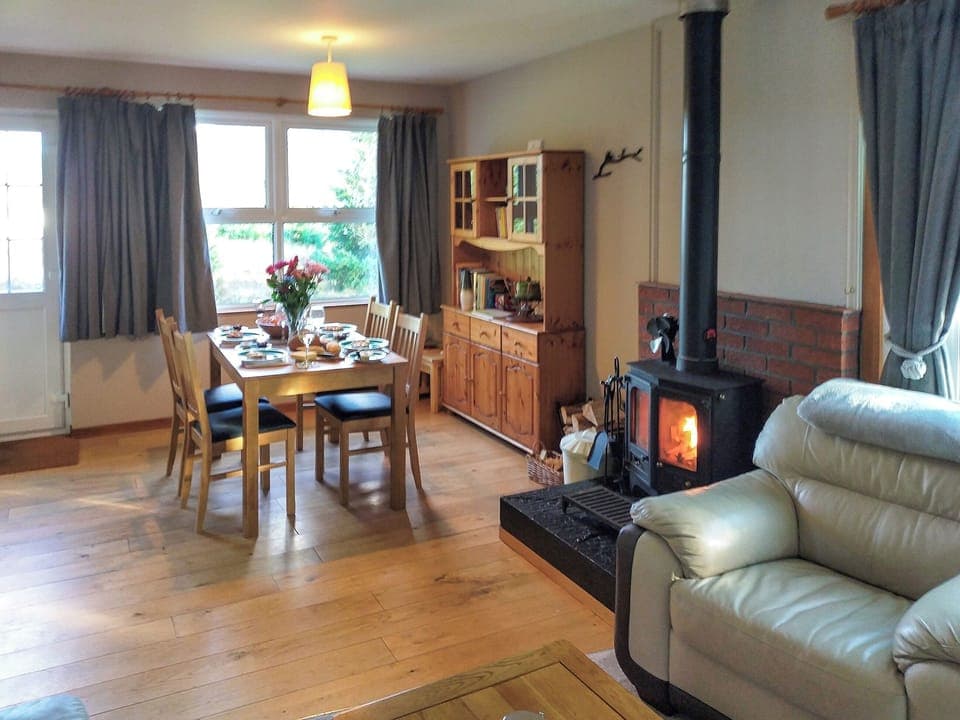 Living room/dining room | Pine Cottage, Killin