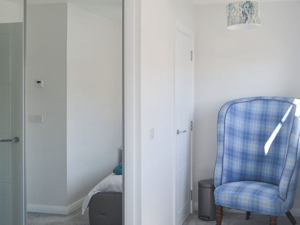 King sized bedroom | Faillie, Inverness