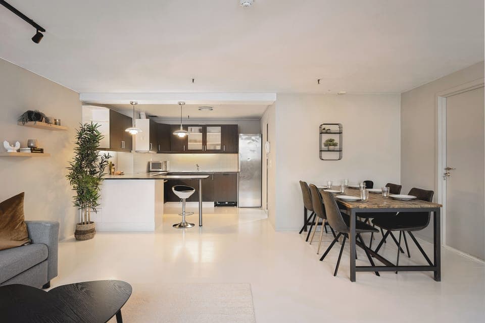 Apartment, 3 Bedrooms, City View | 3 bedrooms, soundproofing, iron/ironing board, free WiFi