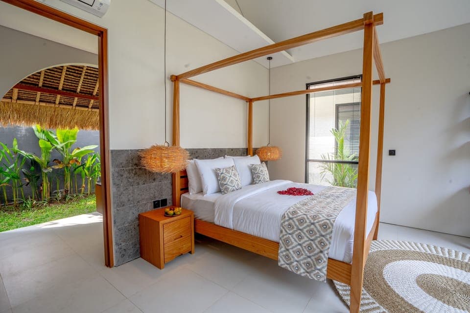 Deluxe Double Room, Pool View | Free WiFi