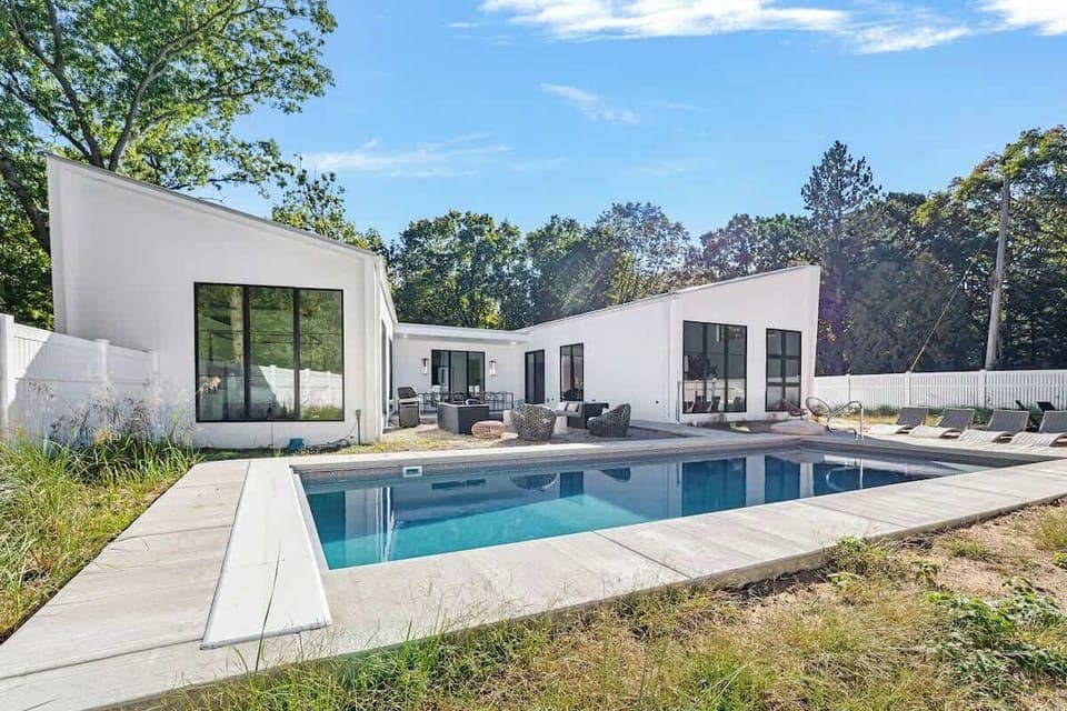 Architectural beauty meets poolside bliss. Ready to dive into relaxation?