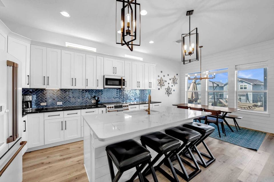 State of the Art Kitchen!