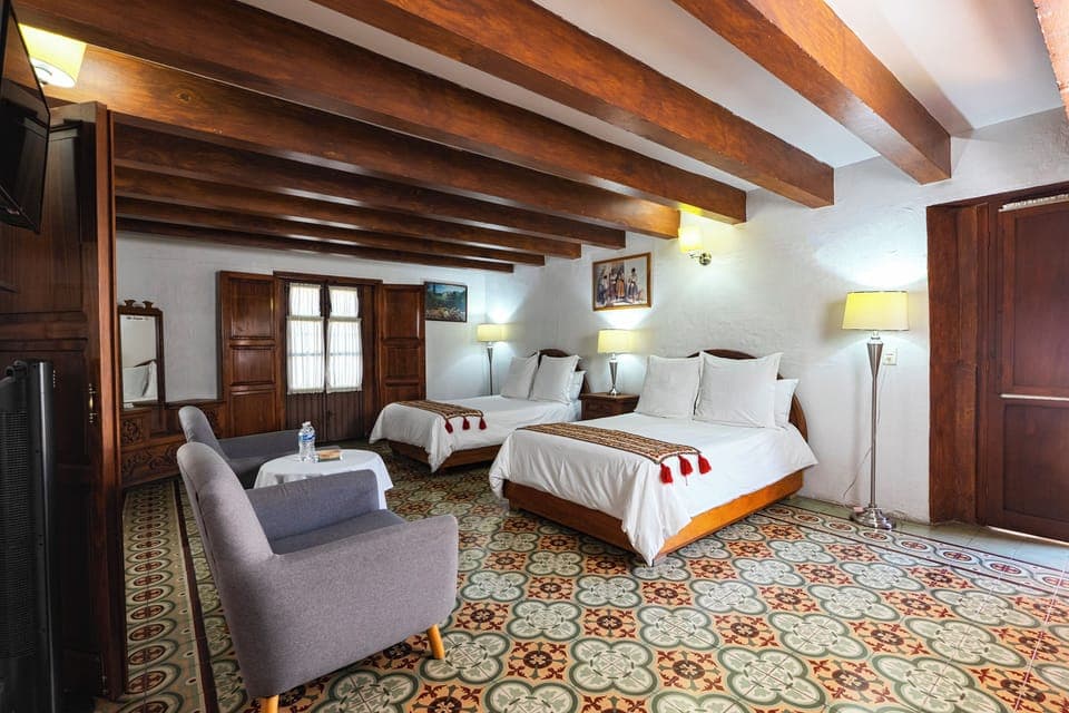 Classic Triple Room | Bed sheets