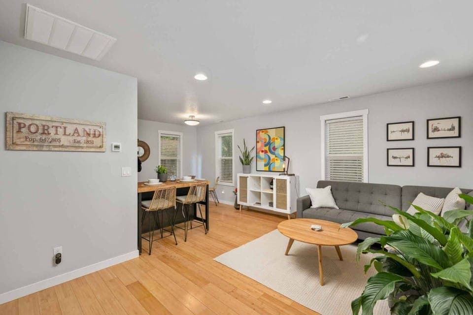 This cozy rental is perfect for a family adventure, a business trip, romantic getaway, or a solo vacation.