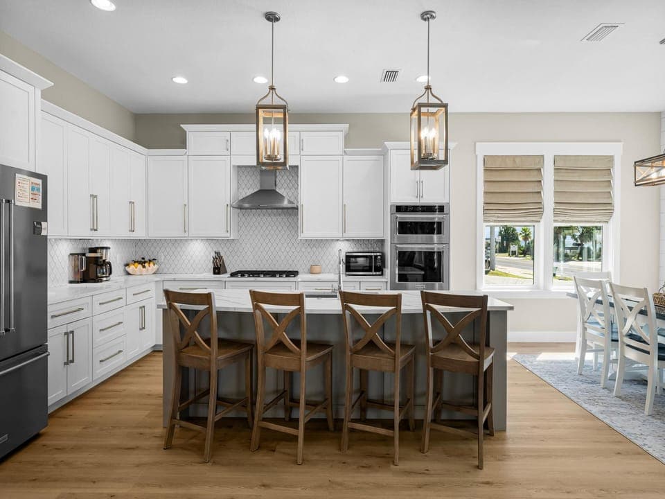 Kitchen Island - Breakfast Seating - First Floor
