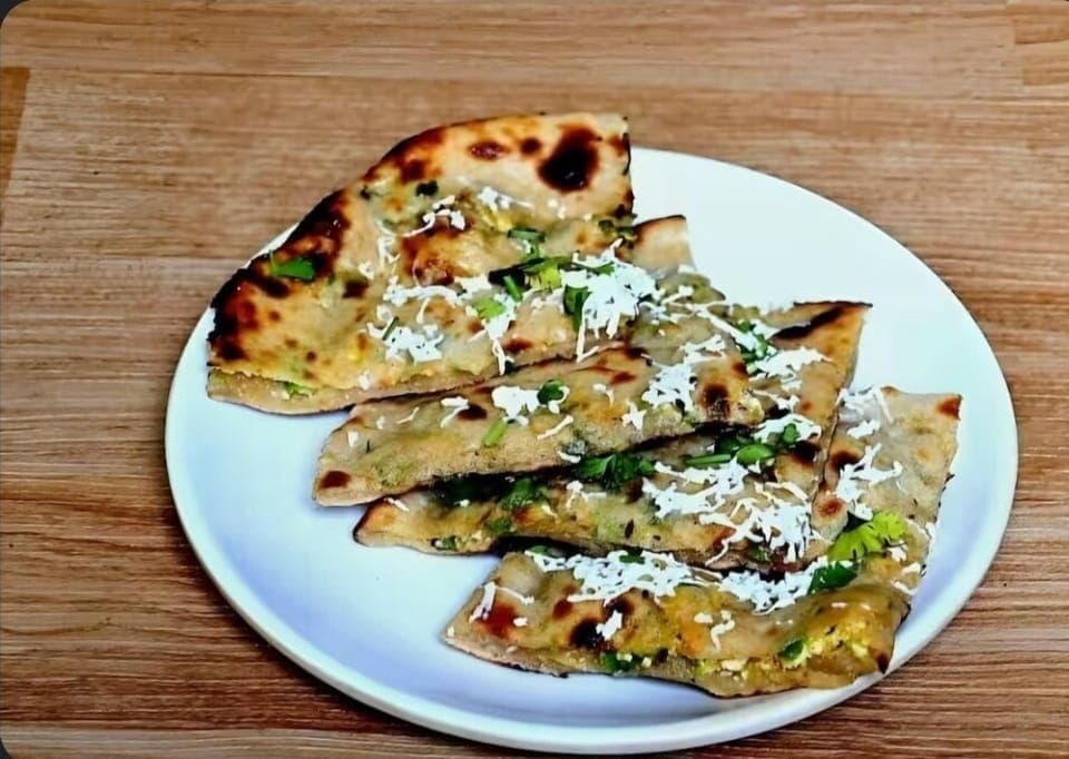 Daily buffet breakfast (INR 200 per person)