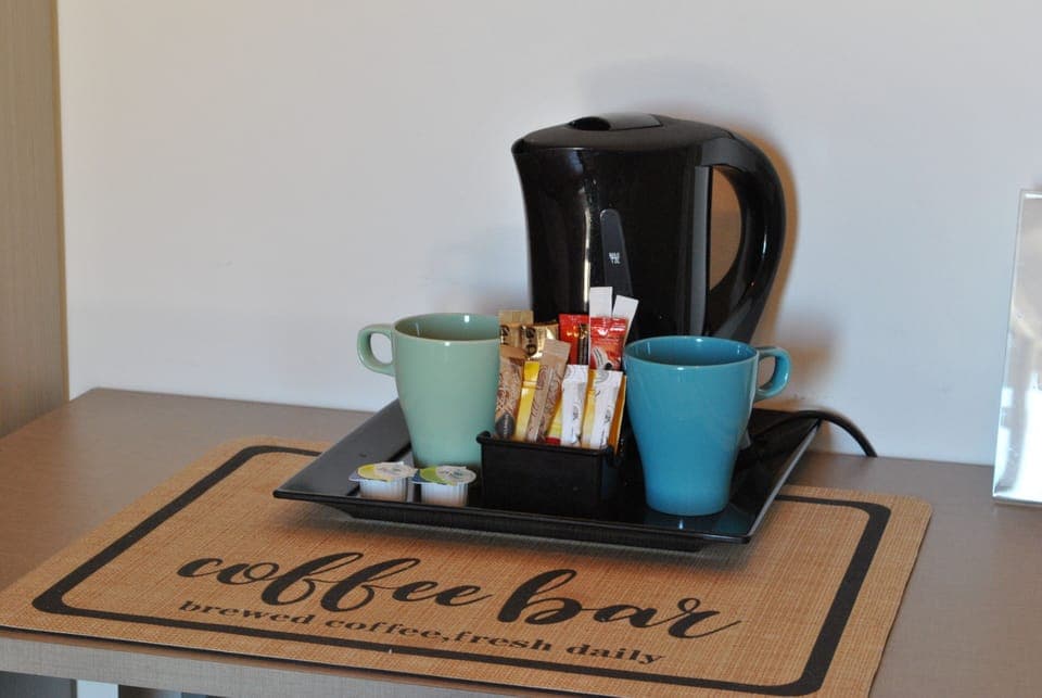 Family Room, Non Smoking, Sea View | In-room safe, desk, laptop workspace, blackout drapes