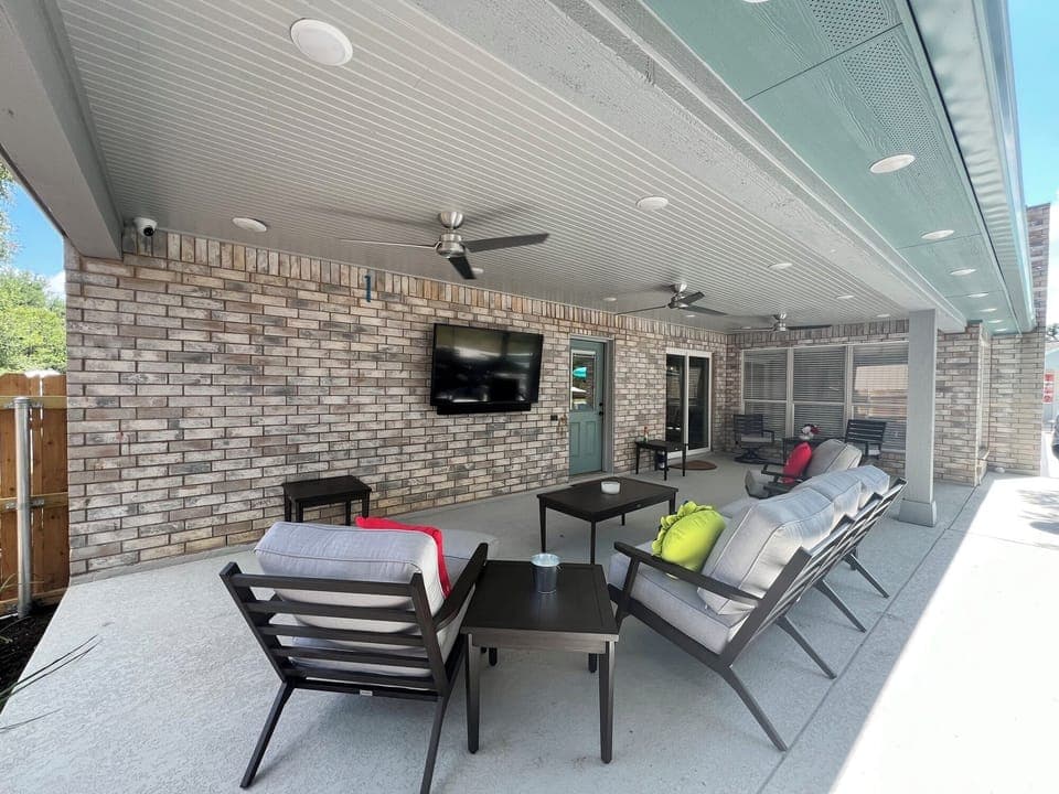 Outdoor Entertainment