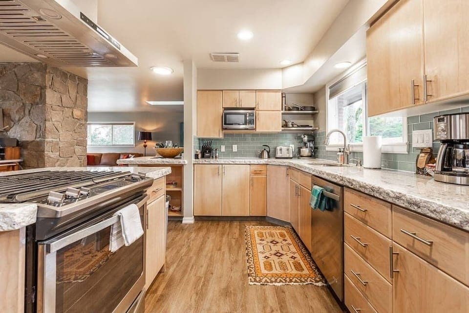 Gourmet kitchen with all the gadgets!