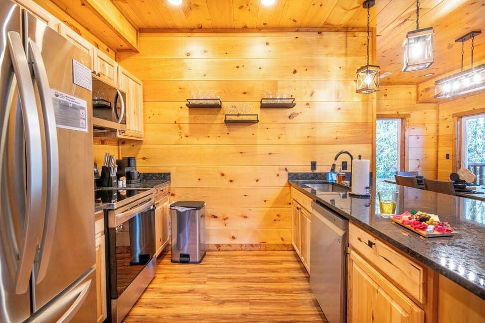 Three Little Bears' fully-equipped kitchen