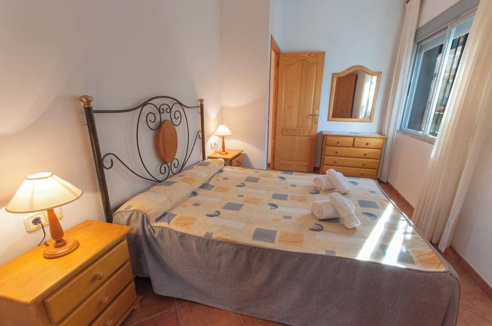 Villa | 3 bedrooms, bed sheets