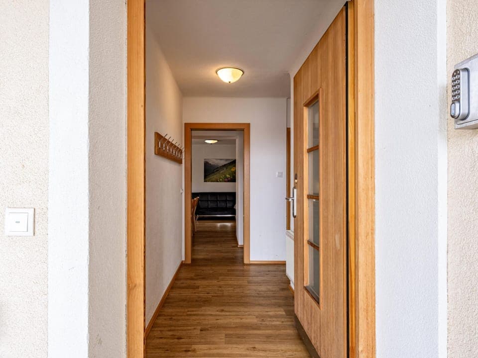 Entrance / Reception