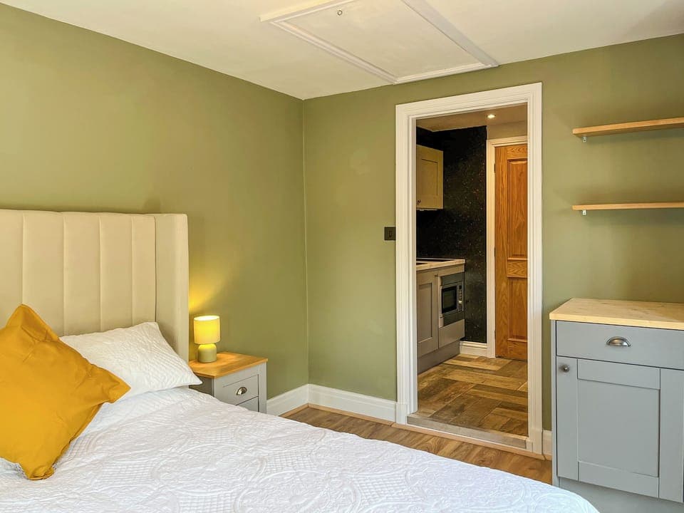 Double bedroom | Studio on The Green - The Green, Chinley