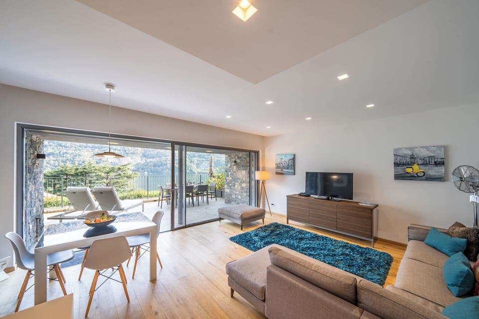 Open lake view living- Welcome to Bellavista Lagoon B by Italian Apartments