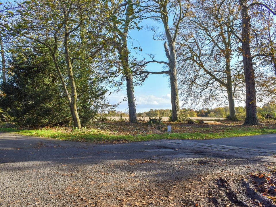 Surrounding area | South Lodge - Paxton House, Berwick-Upon-Tweed