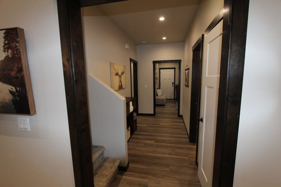 Hallway connecting all the rooms.