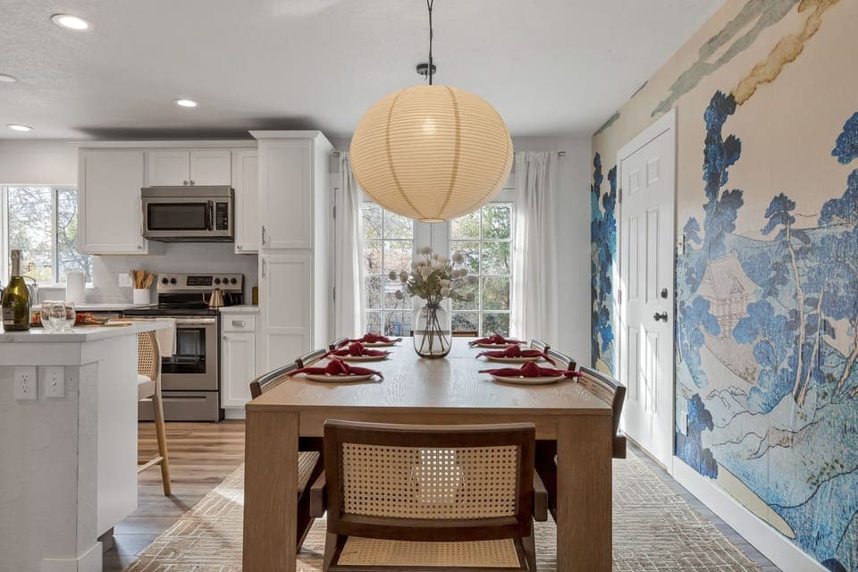 Plush dining area