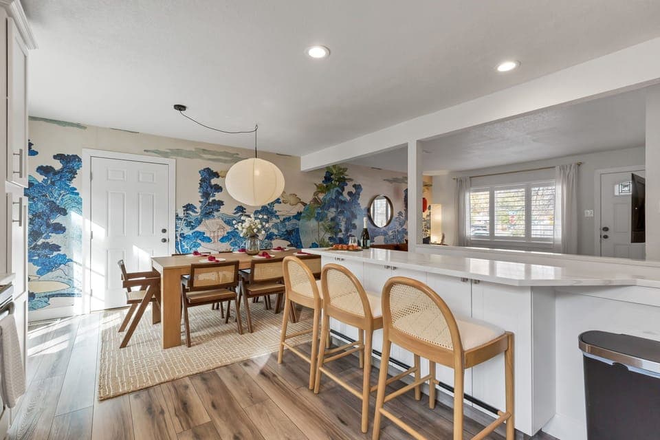 Kitchen island with bar seating for 3