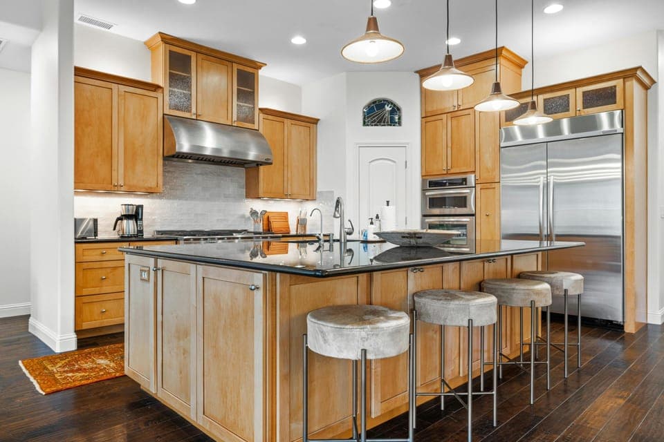 Open Concept Kitchen with Bar Seating for 4 People