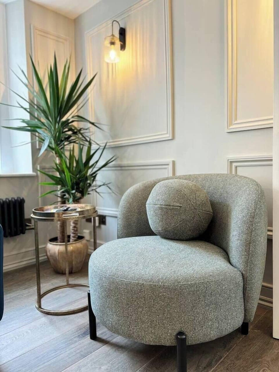 Panelled Sitting Room (1)