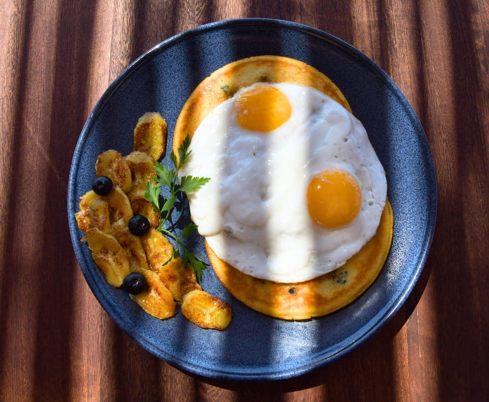 Daily cooked-to-order breakfast for a fee