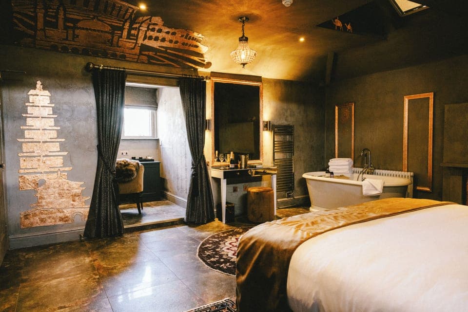 Luxury Double Room | Egyptian cotton sheets, premium bedding, memory foam beds, minibar