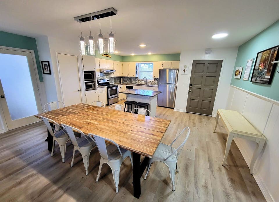 Open kitchen/dining/living room space is great for entertaining.