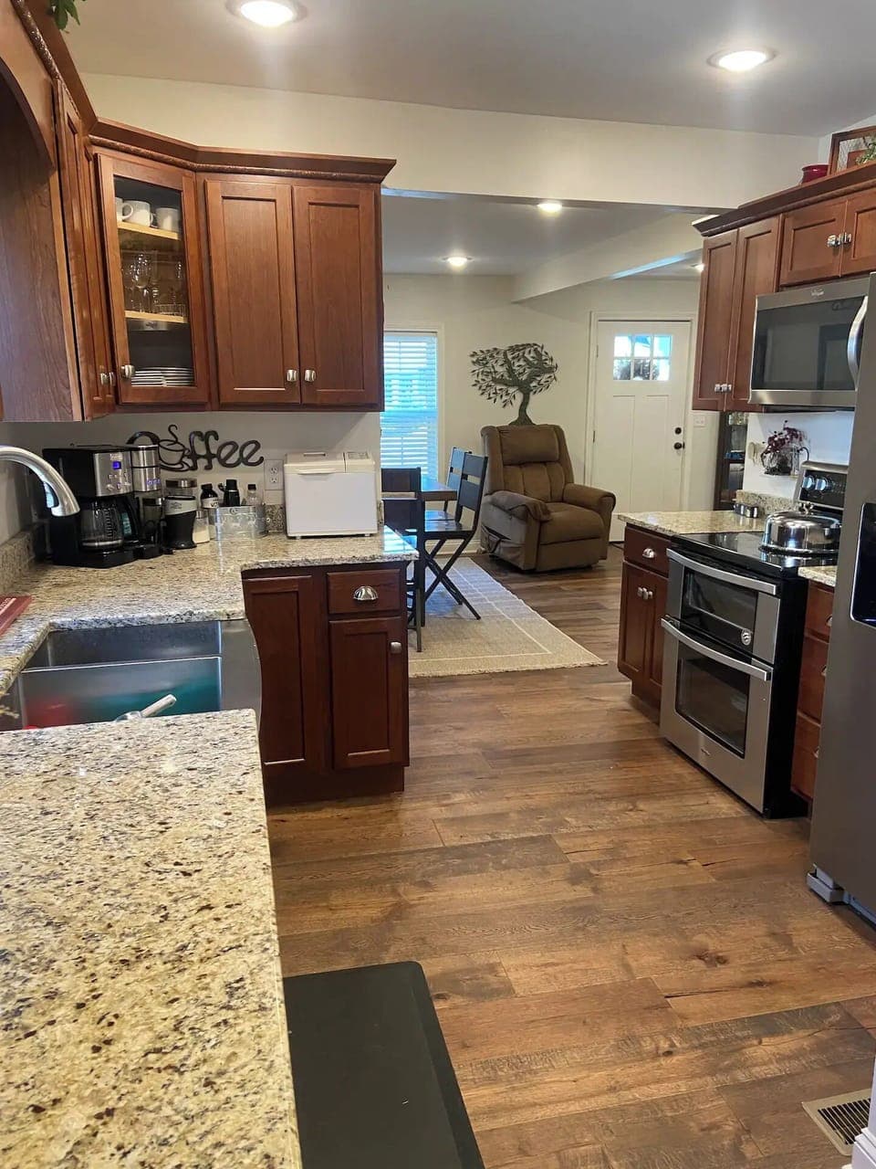 Private kitchen