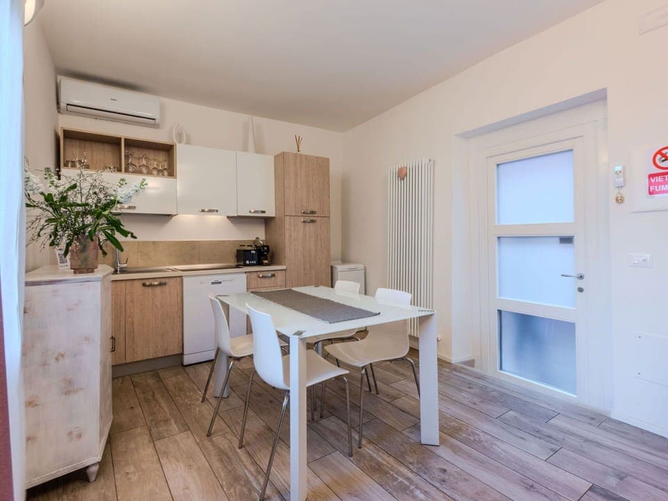 Flooring, Interior Design, Floor, Wood, Furniture, Ceiling, Wood Flooring, Room, Apartment, Laminate Flooring