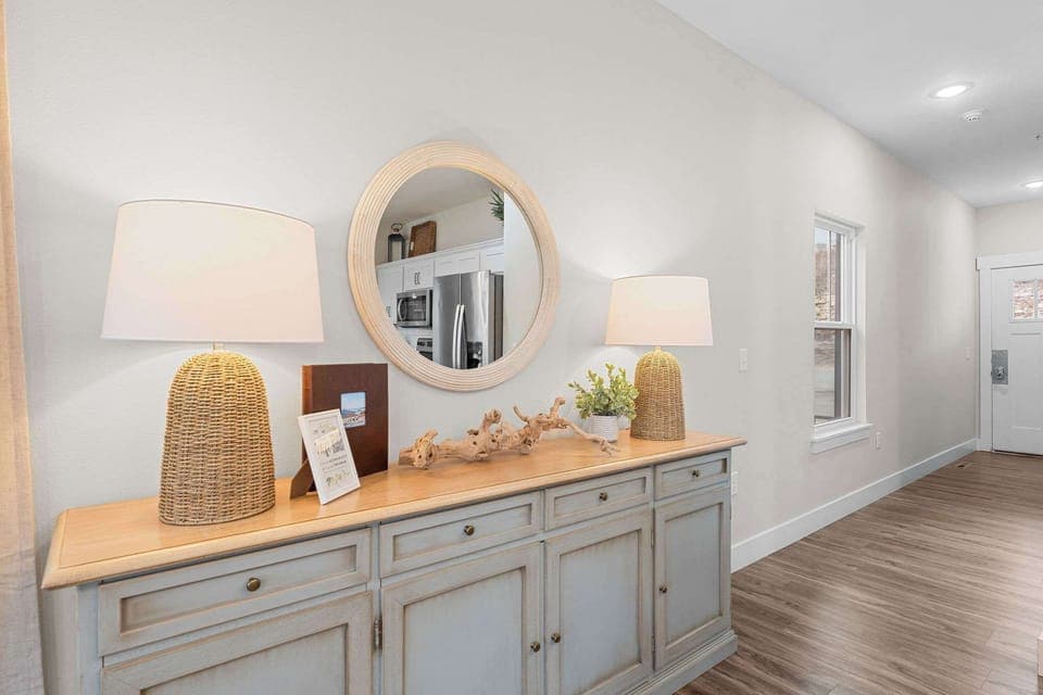 Head down the front hallway to Bedroom 1!