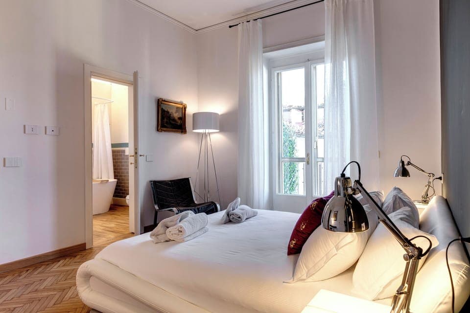 Deluxe Apartment, 4 Bedrooms, Balcony, River View | 4 bedrooms, iron/ironing board, free WiFi