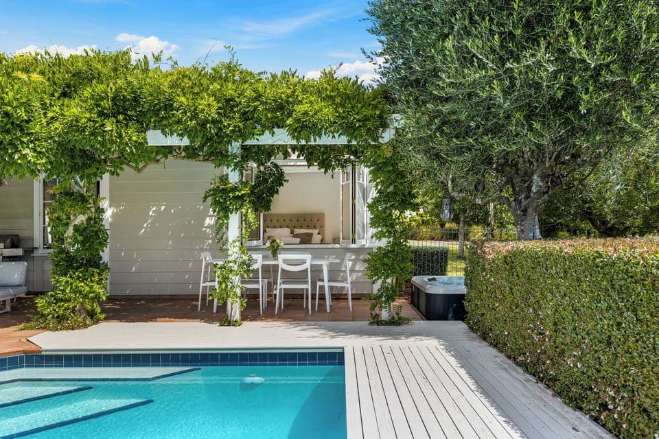 1f6d73f9-bb7e-46d6-9366-8cebd140e064