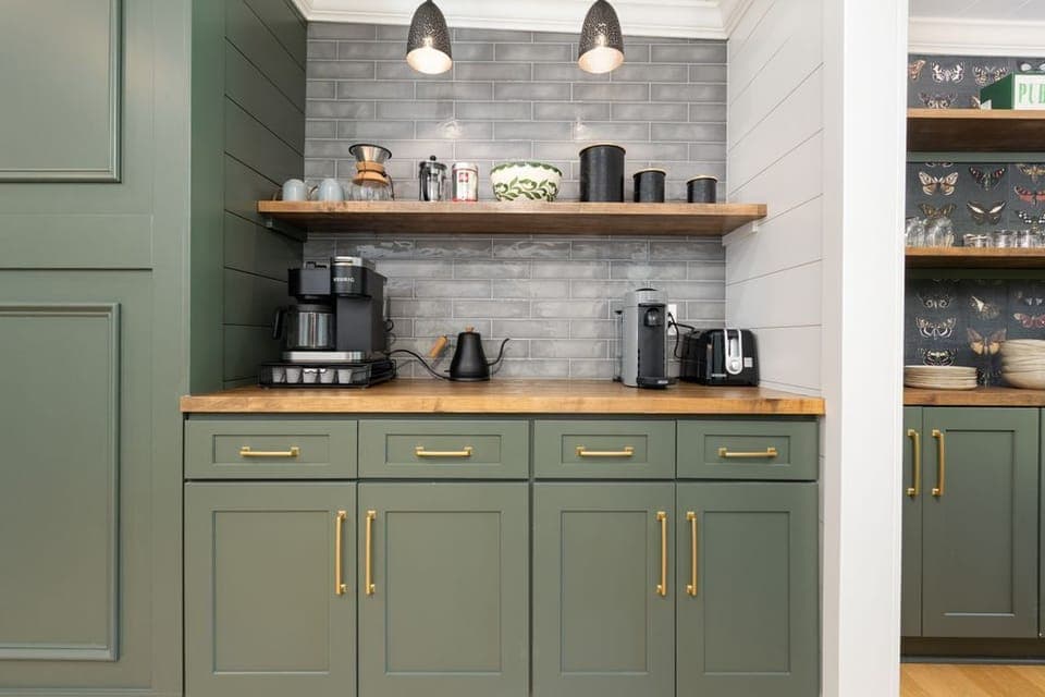 No need to go far for great coffee—the Keurig’s ready when you are.