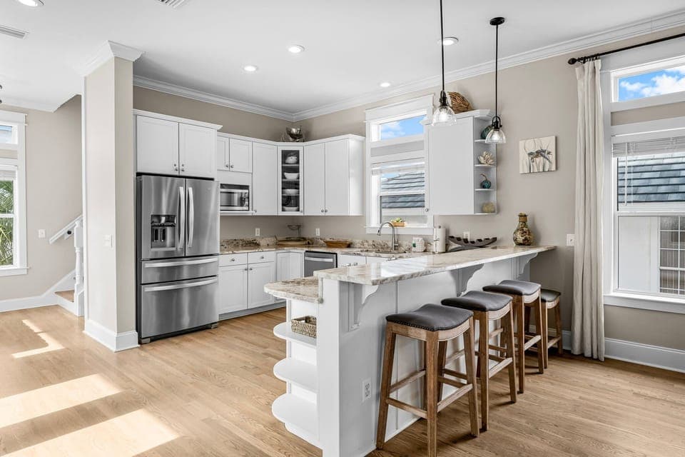 Kitchen/Bar