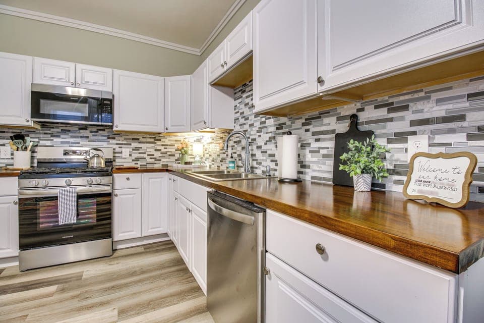 House (3 Bedrooms) | Interior