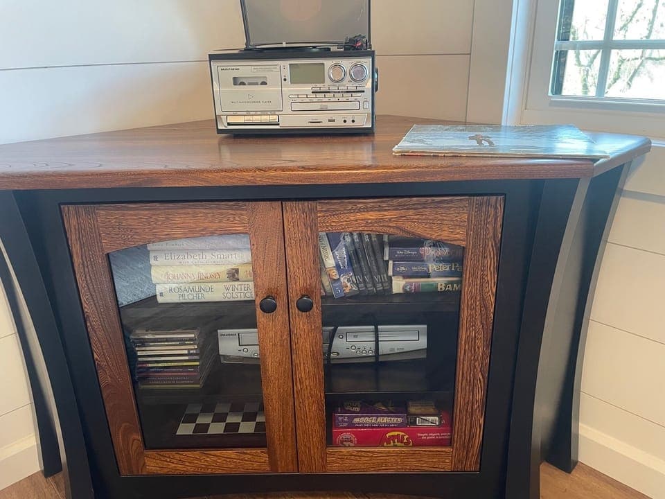 Record, cassette, CD player & radio