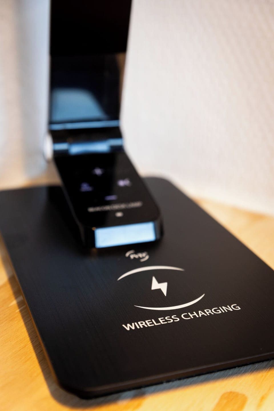 Free cribs/infant beds, bed sheets