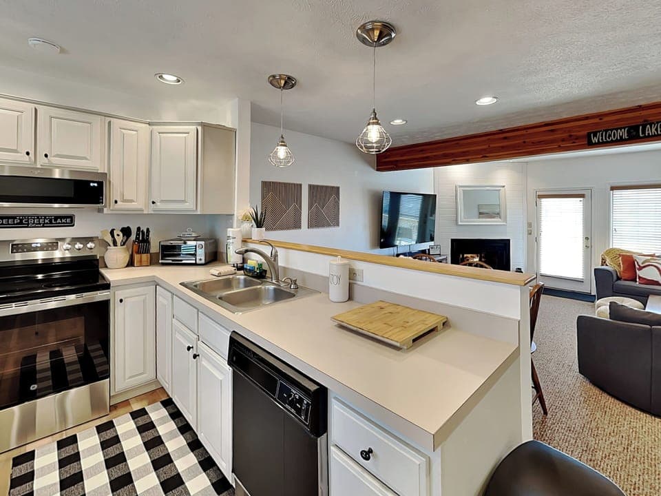 Studio (4 Bedrooms) | Property amenity
