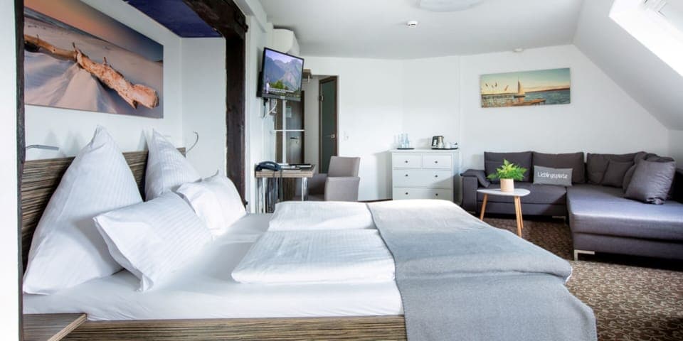 Hypo-allergenic bedding, individually decorated, individually furnished