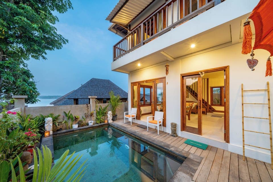 Front of property - evening/night