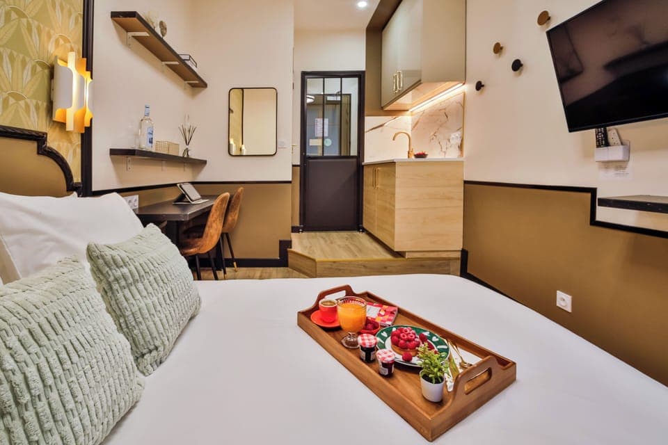 In-room safe, iron/ironing board, free WiFi