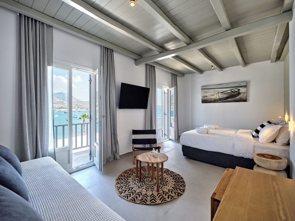 Superior Suite, Sea View | In-room safe, laptop workspace, soundproofing, iron/ironing board