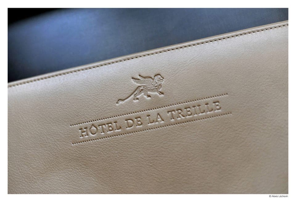 Desk, soundproofing, iron/ironing board, free WiFi